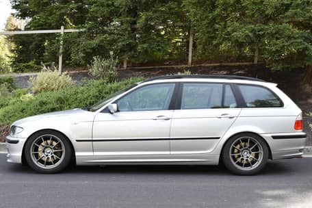 2003 BMW 325i Touring