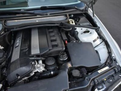 2003 BMW 325i Touring