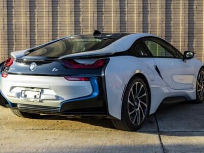 2017 BMW i8 Coupe