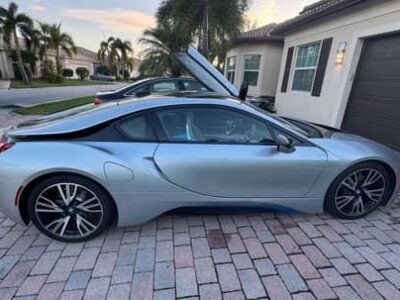 2015 BMW i8 Coupe