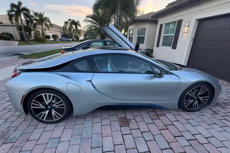 2015 BMW i8 Coupe