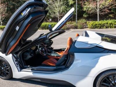 2019 BMW i8 Roadster