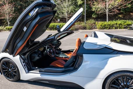 2019 BMW i8 Roadster
