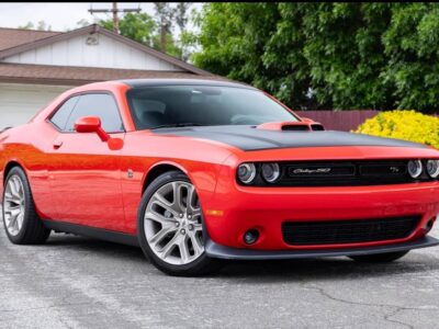 Dodge Challenger